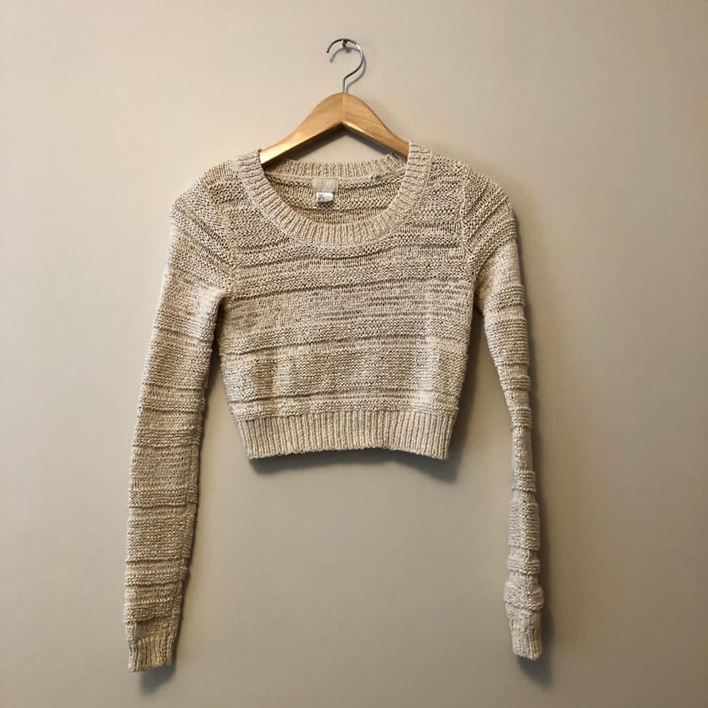 72% cotton unique H&M long- sleeved crop top